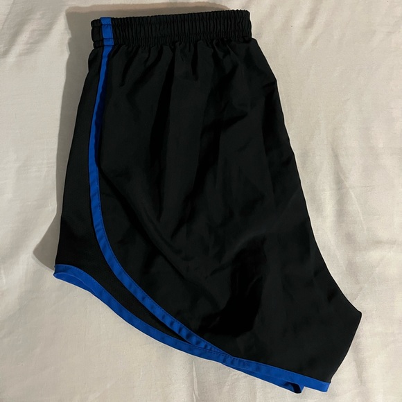 black + blue nike shorts! - Picture 2 of 4
